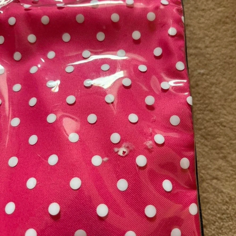 Pink and white‎ polka dot Victoria's Secret makeup/accessory travel bag